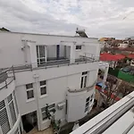 Guest house Fitness House With Garden 4*