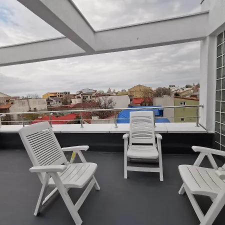 Fitness House With Garden Гостевой дом 4*