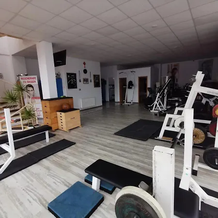 Fitness House With Garden Гостевой дом